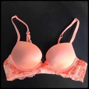 Victoria’s Secret push up bra